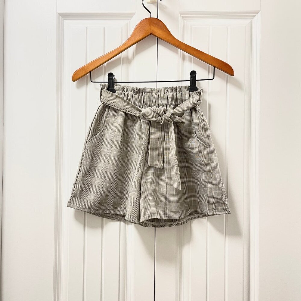 Plaid Paper Bag High Waist Shorts Beige – S